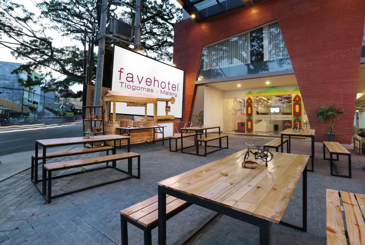 玛琅法弗酒店 外观 照片
